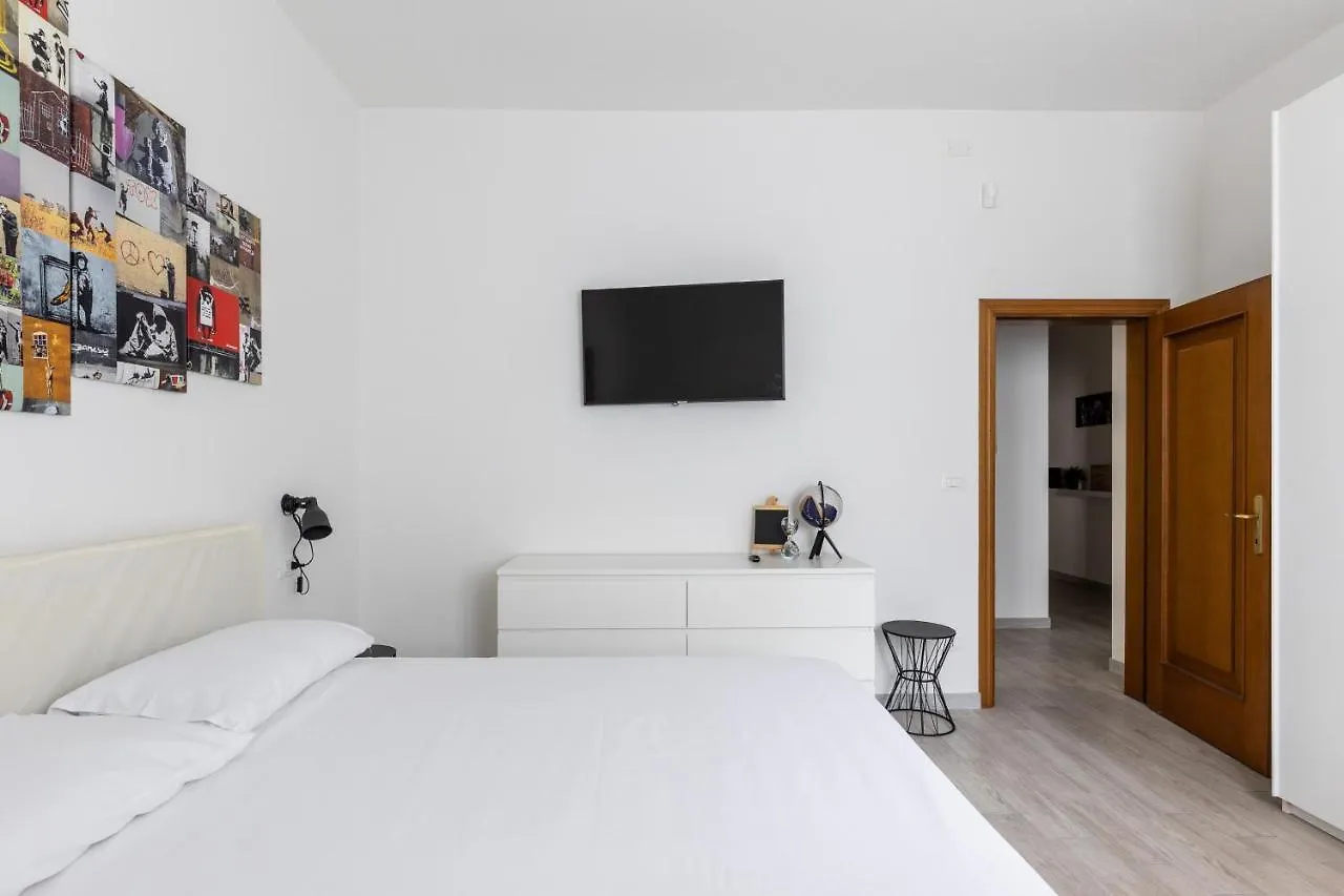 Modern Apartment In Bologna By Wonderful Italy
